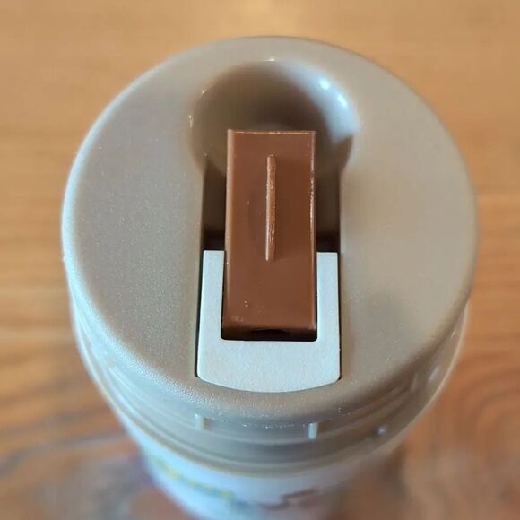 Vintage Mickey and Minnie Mouse Pink Children's Travel Mug, Aladdin Industries - Picture 12 of 16